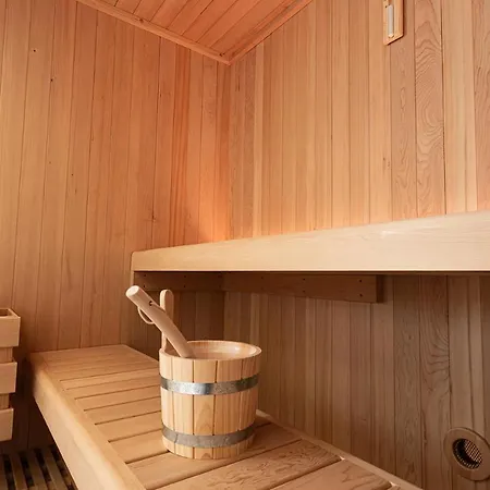 Fenisia Option Wellness *